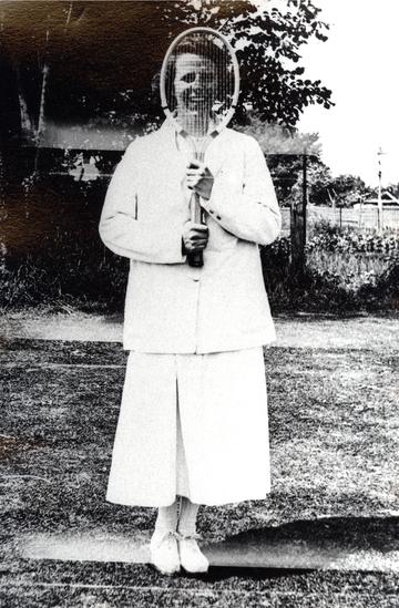 Evelyn Irons circa 1920-21 Evelyn Irons circa 1920-21